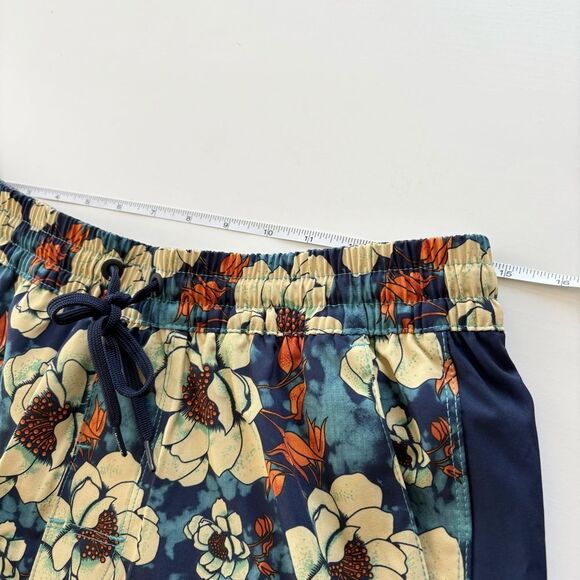 Hurley Floral Print Swim Shorts - Picture 7 of 8